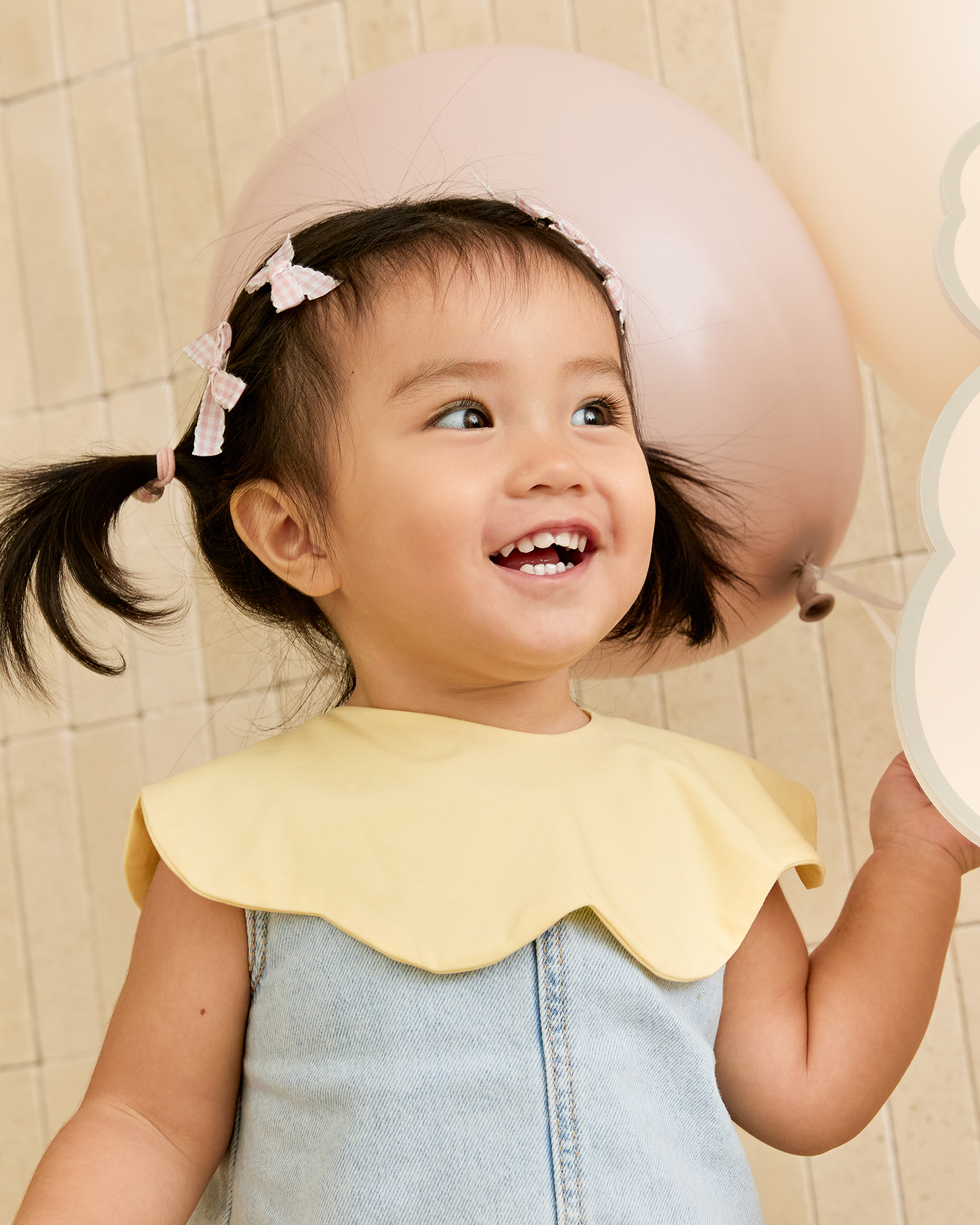 Cuddle Petal Bib in Morning Butter