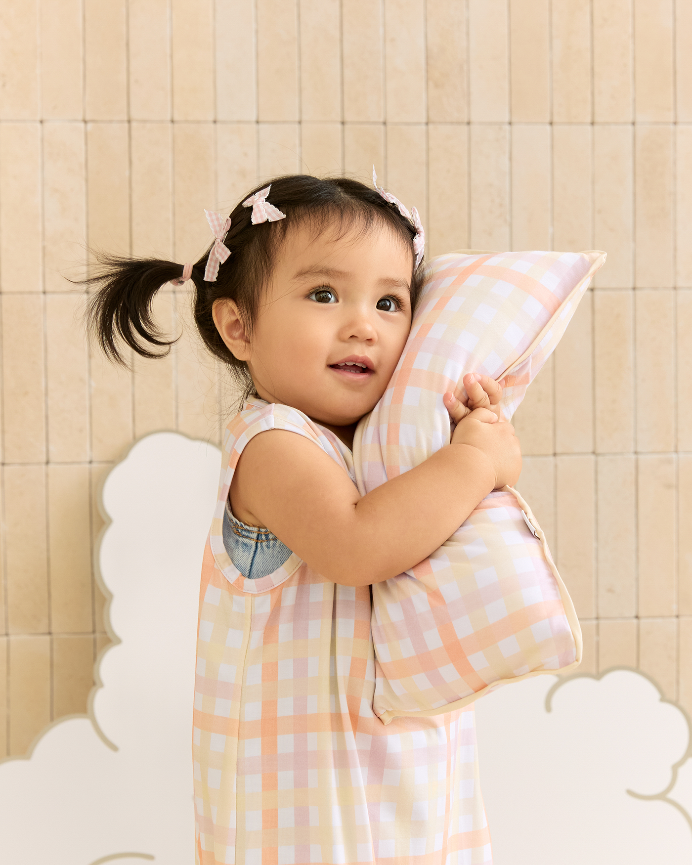 Cuddle Pillow in Buttercup Plaid